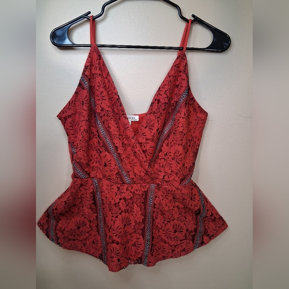 Monteau Tops - NWOT Monteau Red Lace Detail Top